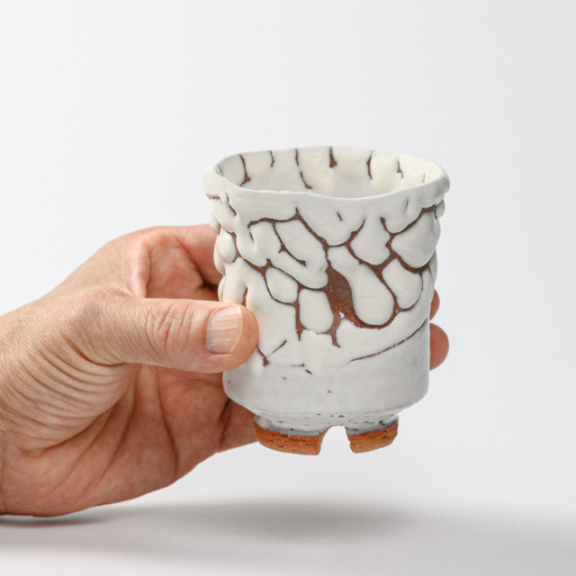 萩焼(伝統的工芸品)湯呑大鬼白松端反えくぼ
