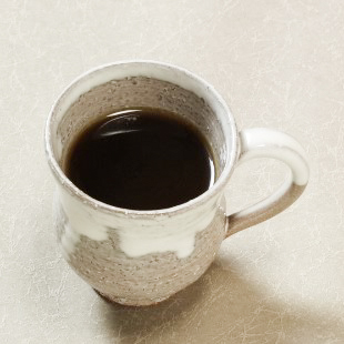 萩焼(伝統的工芸品)マグカップ小白萩掛分け胴締No580