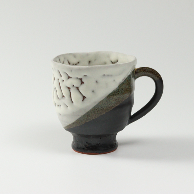 萩焼(伝統的工芸品)マグカップ大掛分け(鬼白松＆黒釉)呉器