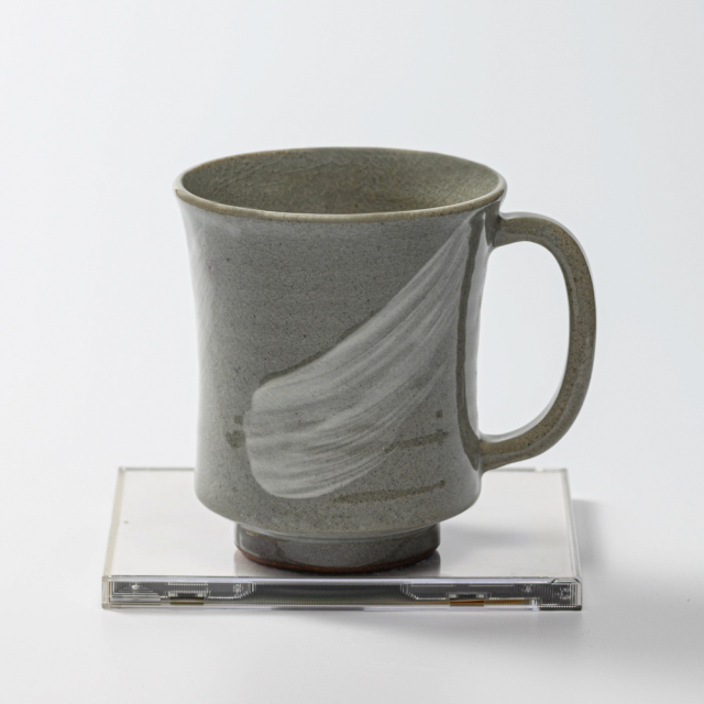 萩焼(伝統的工芸品)ビールジョッキ刷毛青端反No612