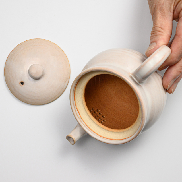 萩焼(伝統的工芸品)ポット白姫丸No622