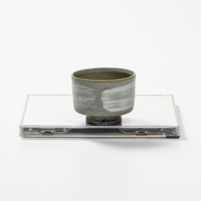 萩焼(伝統的工芸品)ぐい呑刷毛青筒No803