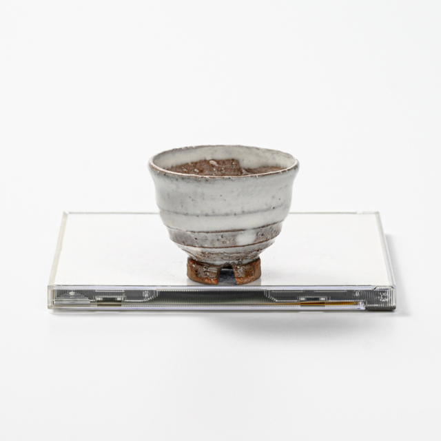 萩焼(伝統的工芸品)ぐい呑白萩掛分け井戸形No838