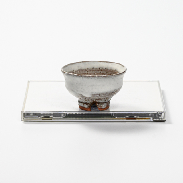 萩焼(伝統的工芸品)ぐい呑白萩掛分け柿の蒂No839