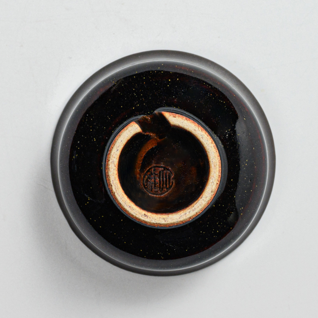 萩焼(伝統的工芸品)ぐい呑銀黒星釉柿の蒂No843