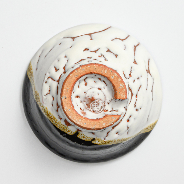 萩焼(伝統的工芸品)盃掛分け(鬼白松＆黒釉)丸No879