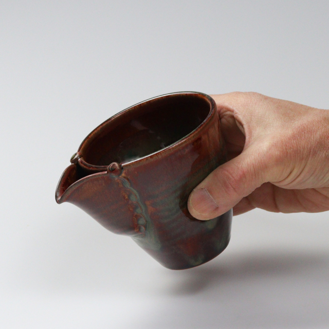 萩焼(伝統的工芸品)酒注ぎ小鉄赤釉筒片口