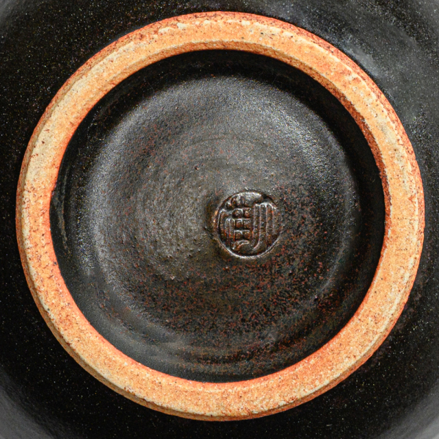 萩焼(伝統的工芸品)徳利掛分け(黒釉＆わら)丸えくぼ