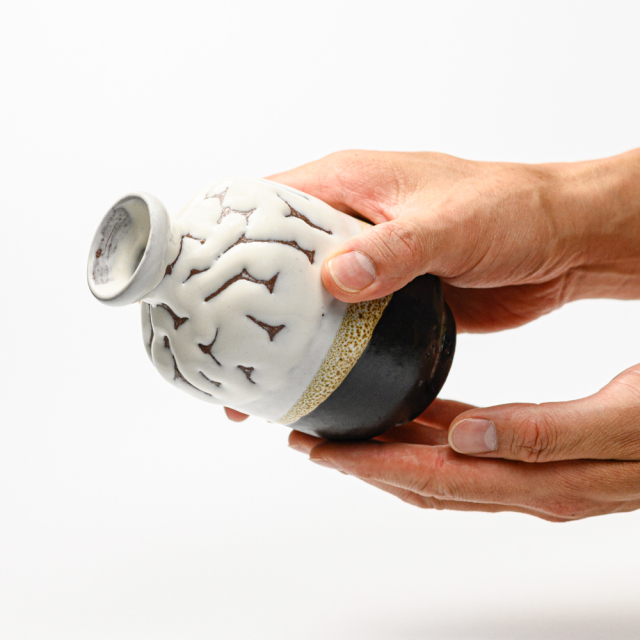 萩焼(伝統的工芸品)徳利掛分け(鬼白松＆黒釉)肩衝