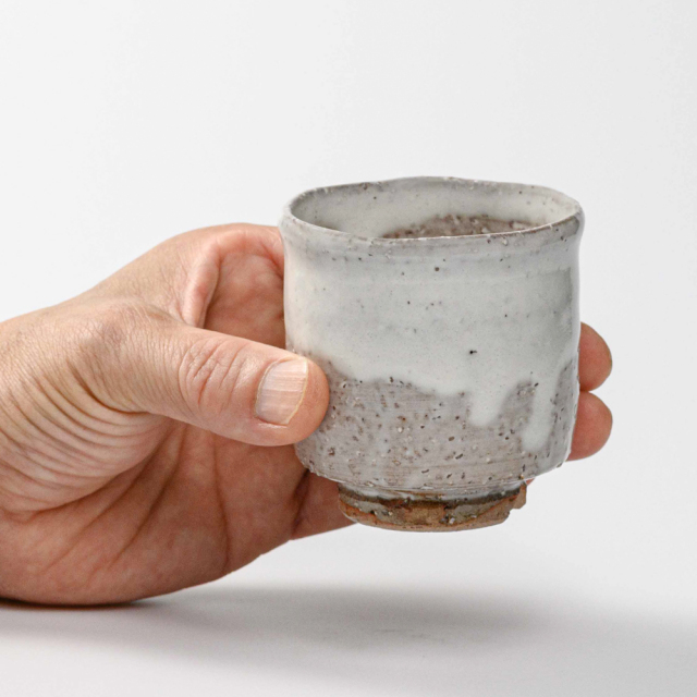 萩焼(伝統的工芸品)小湯呑白萩掛分け筒No96