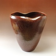 萩焼(伝統的工芸品)大つぼ鉄赤釉荒瓜形へこみ