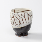 萩焼(伝統的工芸品)湯呑小掛分け(鬼白特＆黒釉)呉器ヘラメNo17