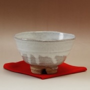 萩焼(伝統的工芸品)抹茶碗白萩掛分け井戸形