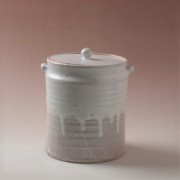 萩焼(伝統的工芸品)水指白萩掛分け肩衝耳付(共蓋付)