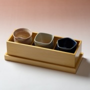 萩焼(伝統的工芸品)「萩彩和器」【彩季豆小鉢-ら】(豆小鉢3個・塗り箱入り)