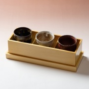 萩焼(伝統的工芸品)「萩彩和器」【彩季豆小鉢-も】(豆小鉢3個・塗り箱入り)