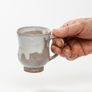 萩焼(伝統的工芸品)マグカップ小白萩掛分け胴締No580