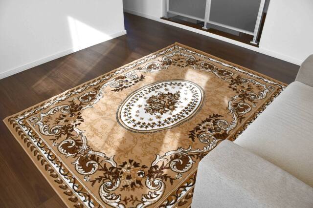 絨毯 ラグ 4.5畳 じゅうたん おしゃれ カーペット ベルギー 訳