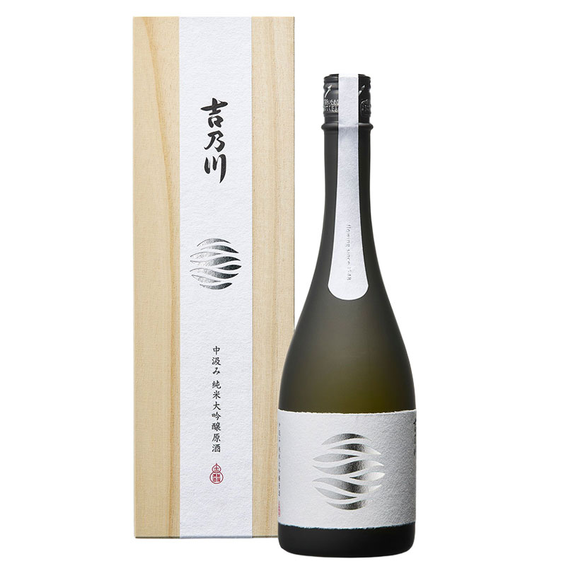 吉乃川 中汲み 純米大吟醸原酒 S9 720ml