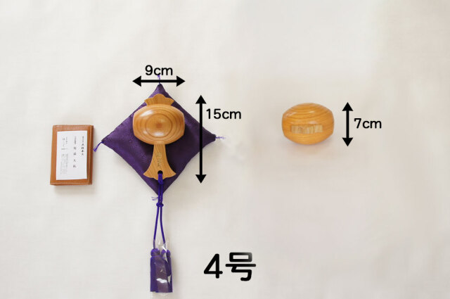 【値下げしました！】【縁起物】打出の小槌 工芸品 Amazon.co.jp: [梅都工房] 根付 黄銅製 打ち出の小槌・こづち 作品