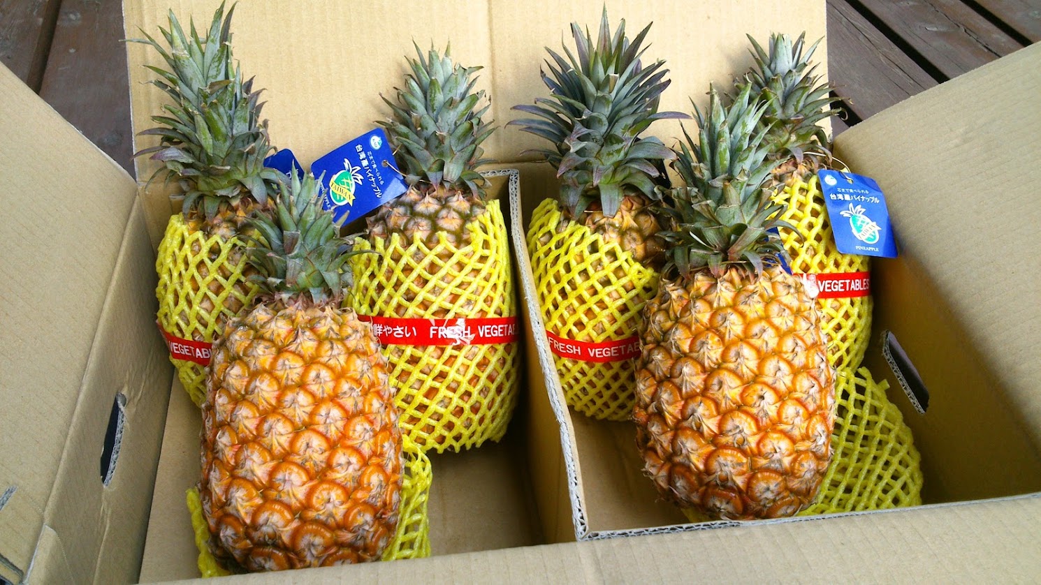 【数量限定】台湾パイナップル　樹上紅　10kg 台湾パイナップル