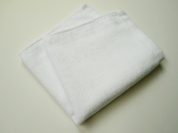 シャーリングハンドタオル450g[120匁]（白）四つ折り