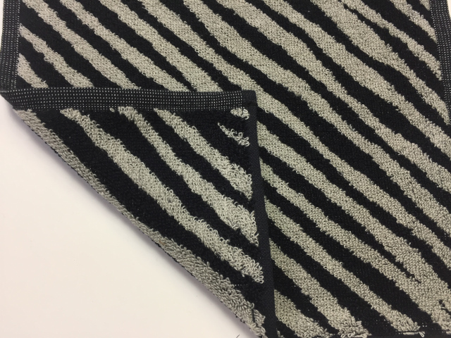 ゼブラ柄(シマウマ)ミニハンカチ2色セット(ブラウン/グレー) | TAKADA