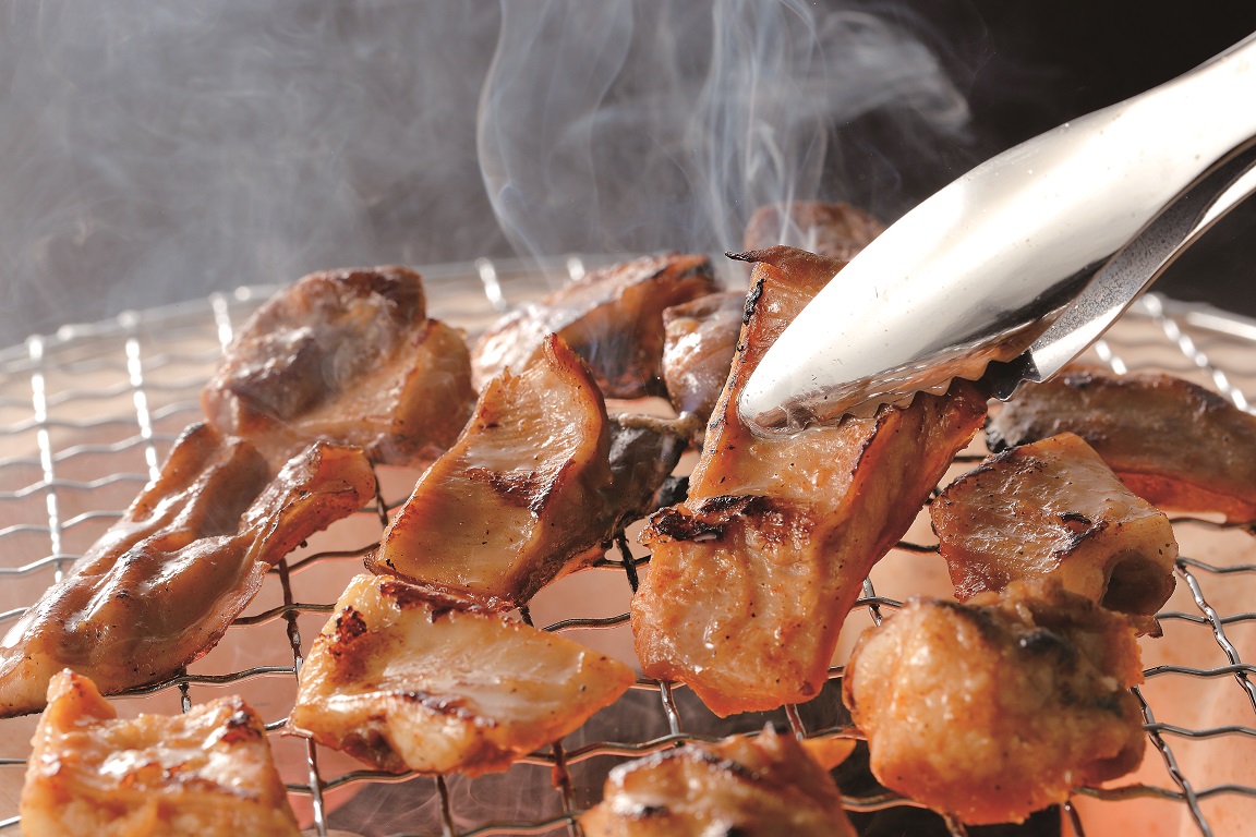 ボイル　やわらか牛焼きモツ料理イメージ