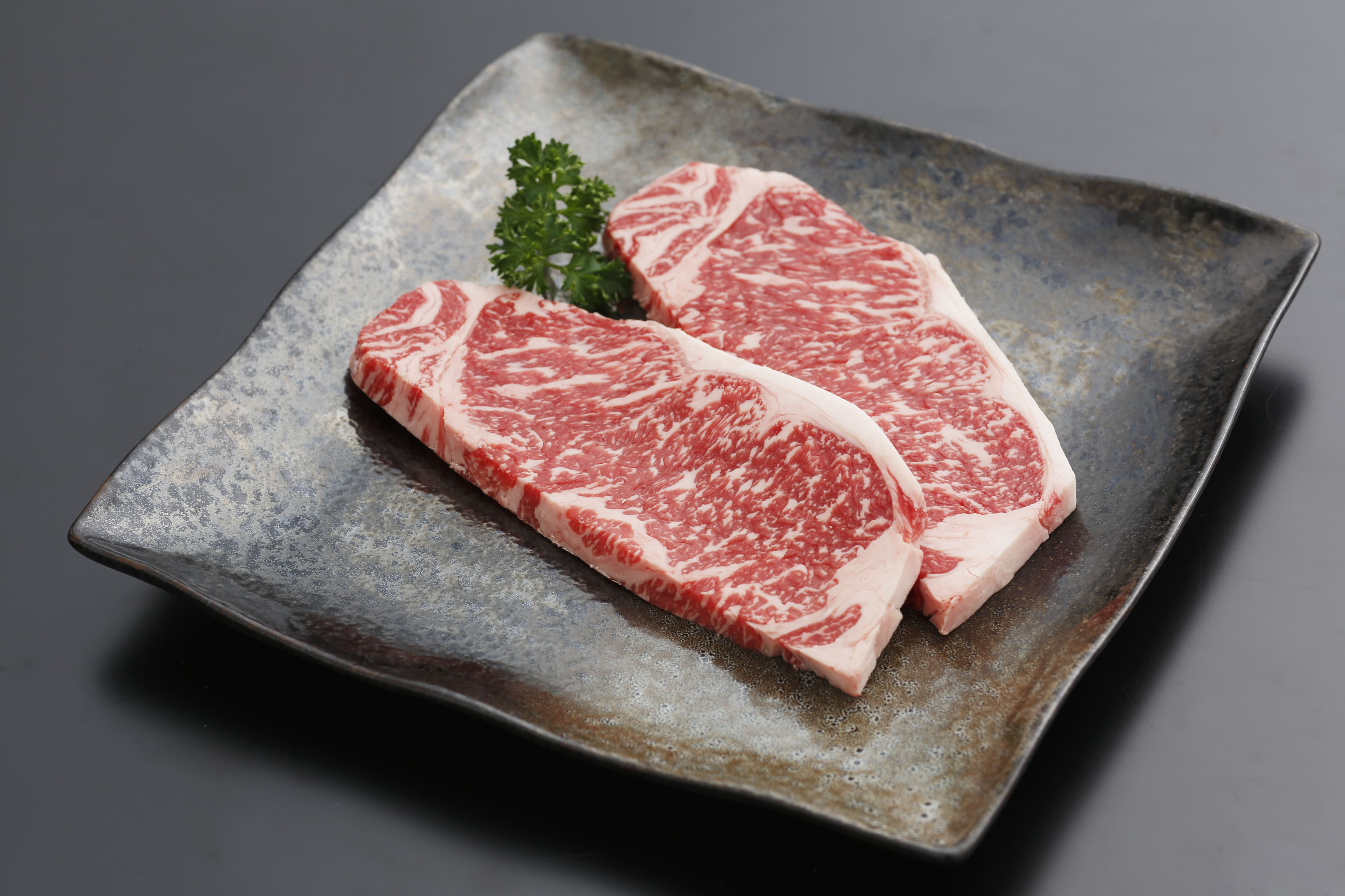 牛　サーロインステーキ