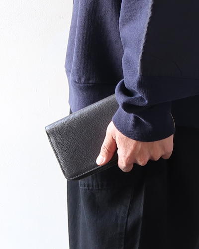 IL BISONTE イルビゾンテ ジップ長財布