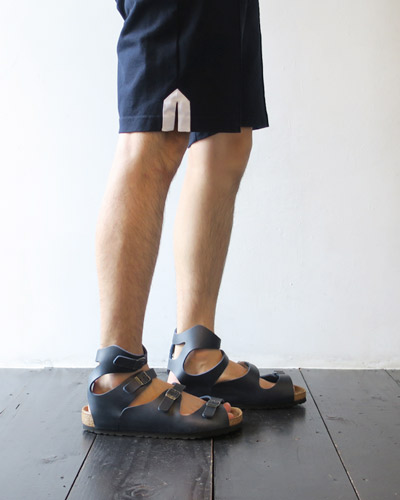 BIRKENSTOCKのサンダルのサムネイル画像