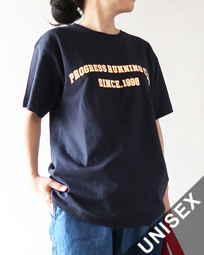 PROGRESS RUNNING CLUB - COLLEGE SHORT SLEEVE Tee - NAVY プログレスランニングクラブ カットソー メール便可