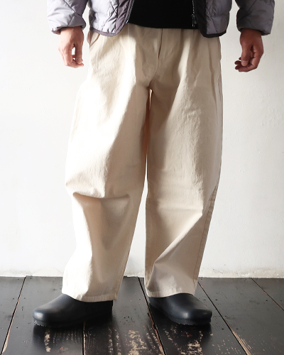 Le Pigeon Voyageur - WIDE WORK PANTS - ECRU ルピジョンヴォワイヤジュール ワイドワークパンツ