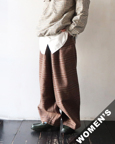 Needles プリーツトラックスカート アイボリー Needles / Pleated Track Skirt - Poly Smooth (Ivory)