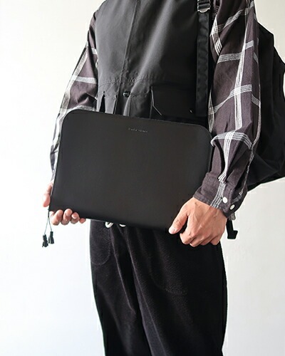 Hender Scheme - cow snap pochette エンダースキーマ カウ