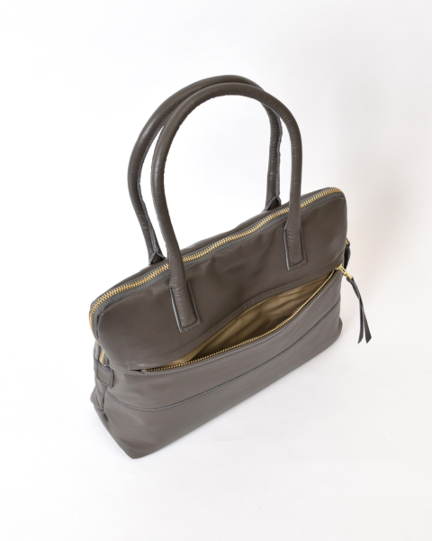 Neutral Gray ハスキー TOTE BAG M Neutral Gray/バッグ ハスキー M -オールレザーなのに軽い
