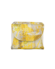 クラージュ　2つ折り札入れ