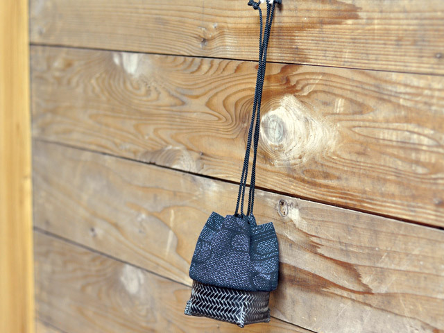 籠巾着「HAKO」シリーズ 黒波 kokuha/ぐい呑み入れ/ぐい呑み袋