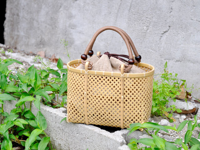 四ツ目編みバッグ ミニ/かごバッグ/竹籠/一点もの/巾着付き/女性/国産  