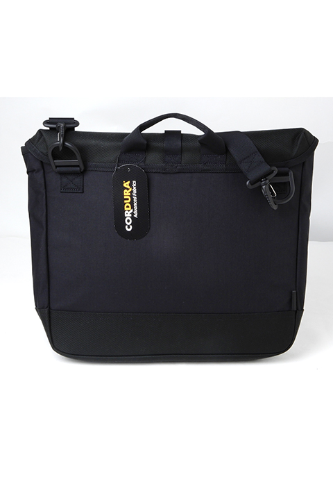 新品未使用 FILSON サーヴェヤー メッセンジャーバッグ Filson 新品未使用 FILSON サーヴェヤー メッセンジャーバッグ Filson