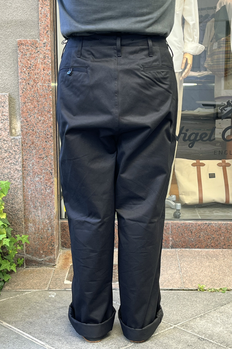 NEW BASIC CHINO. BLACK/ ニューベーシックチノ ブラック