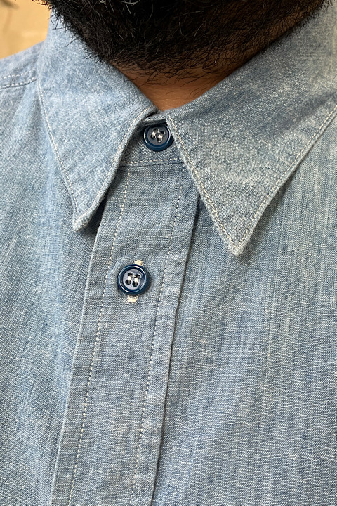 USネイビーシャツ