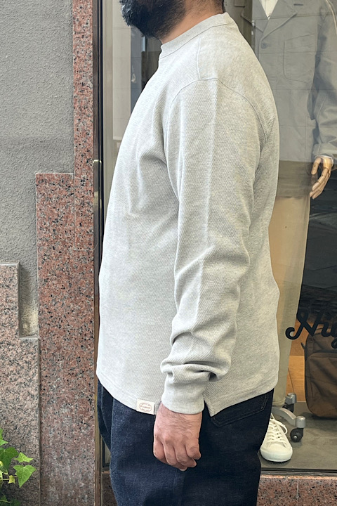 ワッフルニットサーマルクルーネック