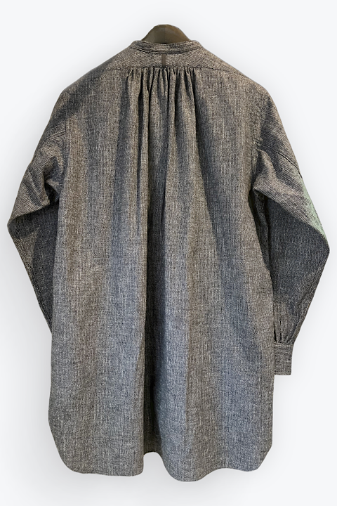 コールマイナーシャツ