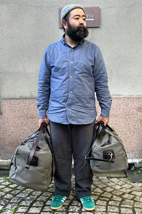 ダッフルバッグ