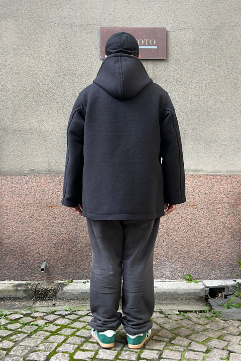 ウェイティングコート