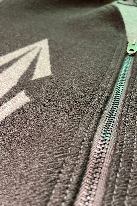 ジャカードベスト