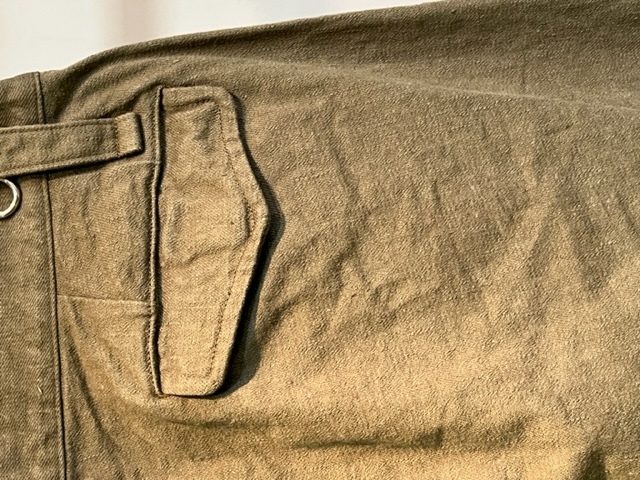 ブリティッシュアーミーパンツ