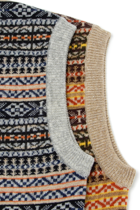 フェアアイル 手編みベスト ③ みすぼらしい 