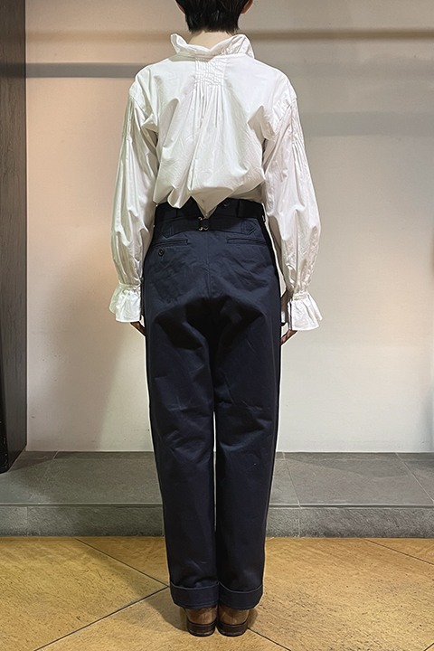NIGEL CABOURN WOMAN ギャザーカラーブラウス サイズ６ 日本製 ナイジェル・ケーボン】WOMAN / ギャザーカラーブラウス